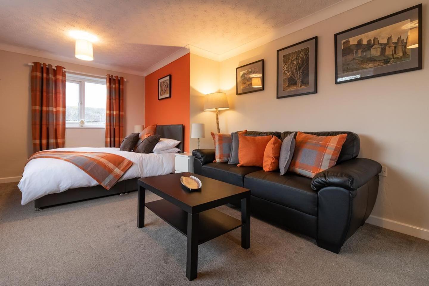 St Anne'S Serviced Accommodation - Bicester Oxfordshire Экстерьер фото