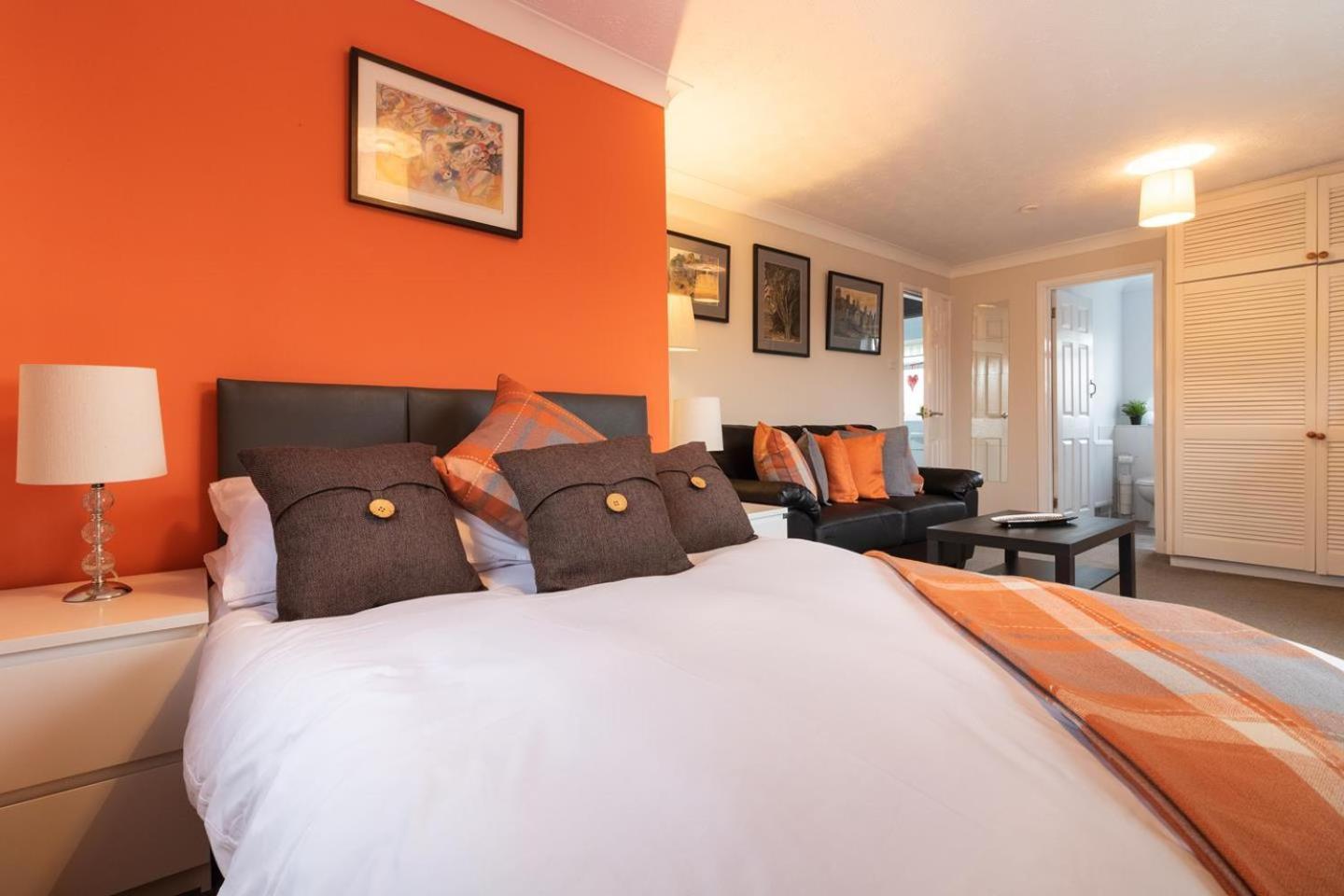St Anne'S Serviced Accommodation - Bicester Oxfordshire Экстерьер фото